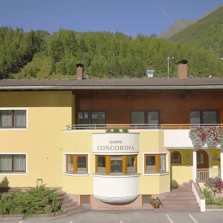 Garni Concordia Bed & Breakfast 3*